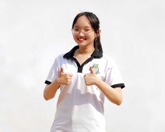 Nữ sinh Việt dự cuộ…