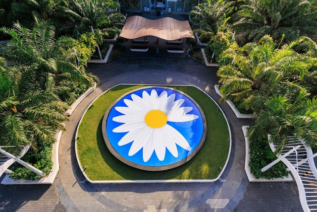 - Ảnh 4. - Ảnh 4.