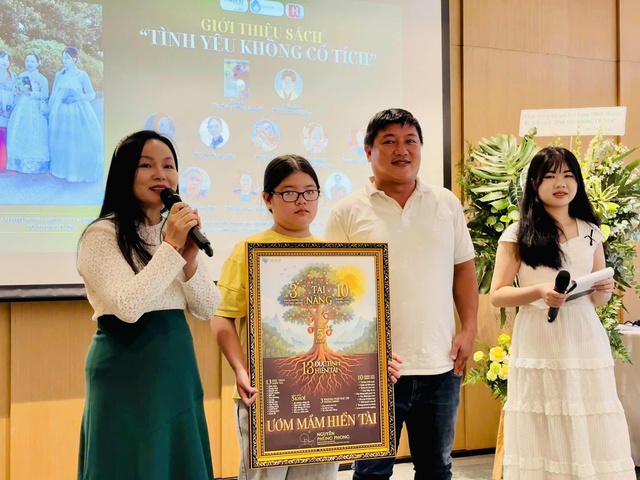 MC Vũ Mạnh Cường: 'Tình yêu không cổ tích' là cuốn sách lan tỏa yêu thương- Ảnh 4. MC Vũ Mạnh Cường: 'Tình yêu không cổ tích' là cuốn sách lan tỏa yêu thương- Ảnh 4.