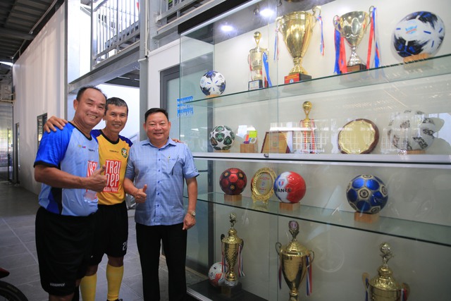 Hai cựu Quả b&oacute;ng v&agrave;ng truyền cảm hứng trong ng&agrave;y Trường ĐH Đồng Th&aacute;p sớm v&agrave;o b&aacute;n kết - Ảnh 8.