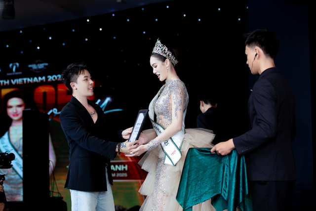 Vì sao Á hậu 3 Trịnh Mỹ Anh được chọn đi thi Hoa hậu Trái đất 2025?- Ảnh 2. Vì sao Á hậu 3 Trịnh Mỹ Anh được chọn đi thi Hoa hậu Trái đất 2025?- Ảnh 2.