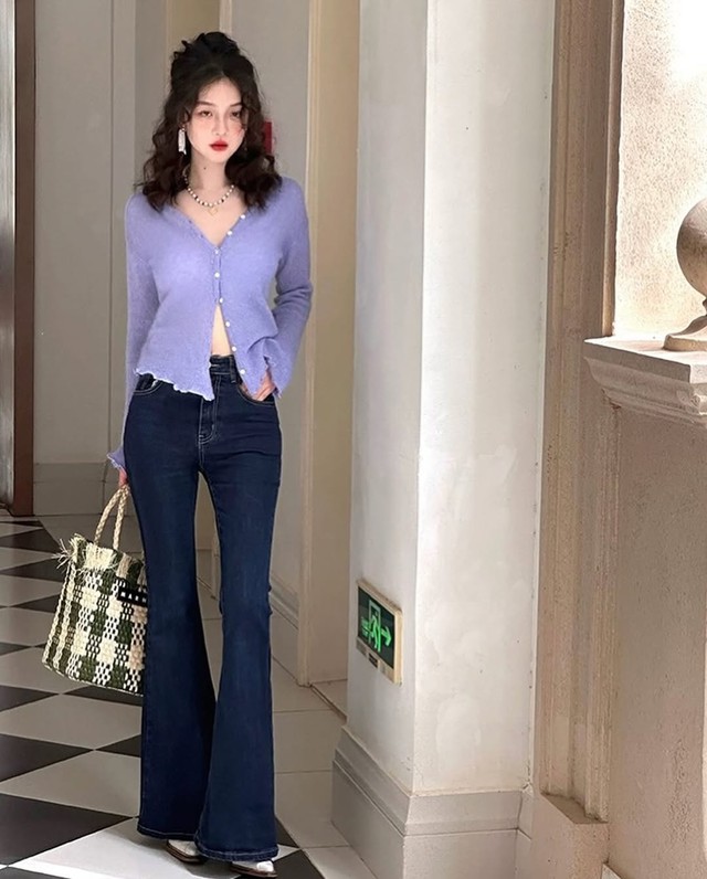 Ấm áp và nữ tính trong mùa thu cùng áo len mỏng - Ảnh 3.