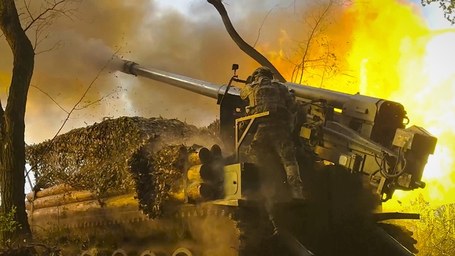 Chiến sự Ukraine 1.317: Nga tiến nhanh về miền trung, đe dọa đường tiếp tế Ukraine - Ảnh 3.