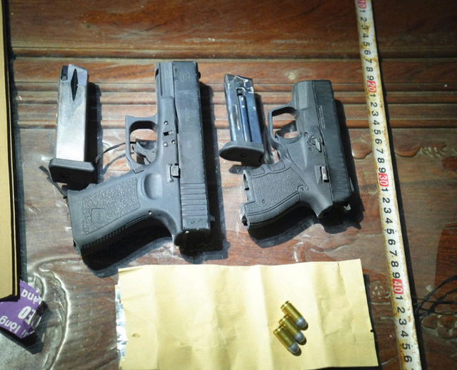 Quảng Trị: Bắt nghi phạm tàng trữ 14 kg ma túy và súng quân dụng- Ảnh 2. Quảng Trị: Bắt nghi phạm tàng trữ 14 kg ma túy và súng quân dụng- Ảnh 2.