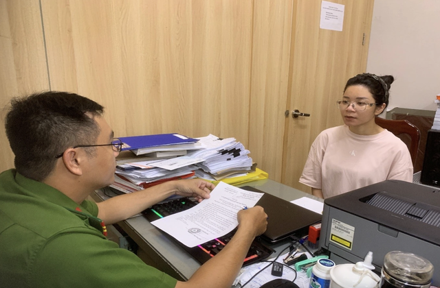 Ai bị cuốn theo cơn lốc tiền ảo?- Ảnh 3. Ai bị cuốn theo cơn lốc tiền ảo?- Ảnh 3.