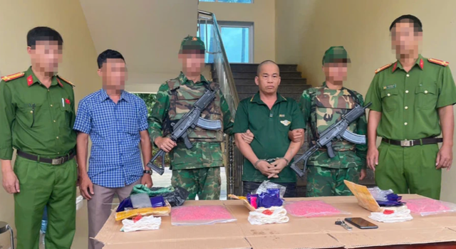 Quảng Trị: Bỏ 18.000 viên ma túy trong bao tải để vận chuyển trên biên giới - Ảnh 1.