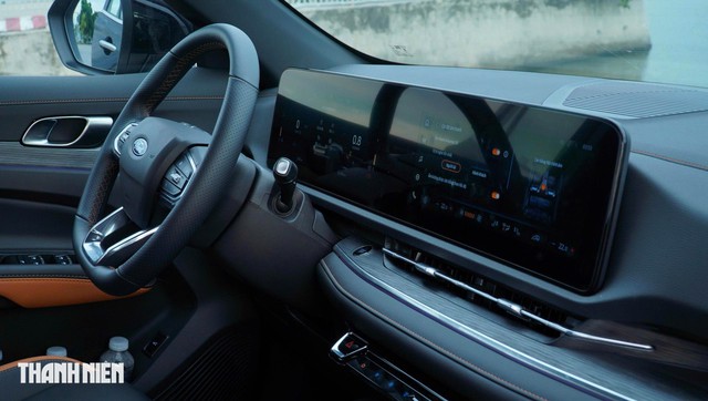 Lái thử 300 km từ đường trường đến sa hình: Ford Territory đã nâng cấp những gì? - Ảnh 7.