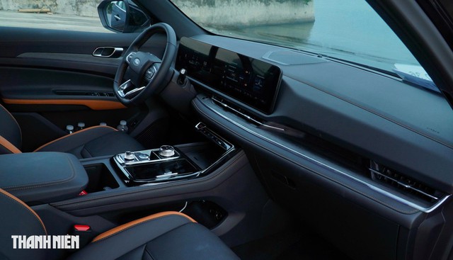 Lái thử 300 km từ đường trường đến sa hình: Ford Territory đã nâng cấp những gì? - Ảnh 9.