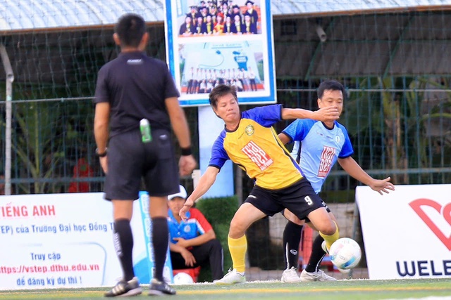 Hai cựu Quả b&oacute;ng v&agrave;ng truyền cảm hứng trong ng&agrave;y Trường ĐH Đồng Th&aacute;p sớm v&agrave;o b&aacute;n kết - Ảnh 14.