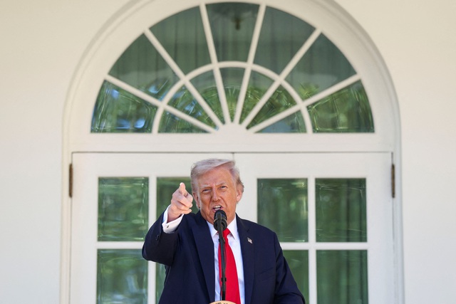 Ông Trump nói Bộ Tư pháp Mỹ nợ tiền, đòi được sẽ quyên góp từ thiện- Ảnh 1.