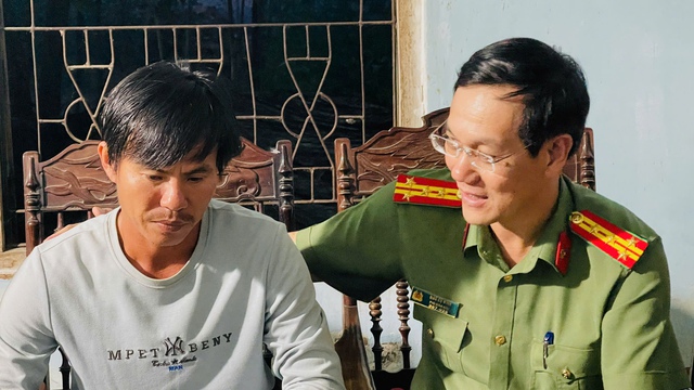 Tổ viên an ninh trật tự bị chém khi làm…