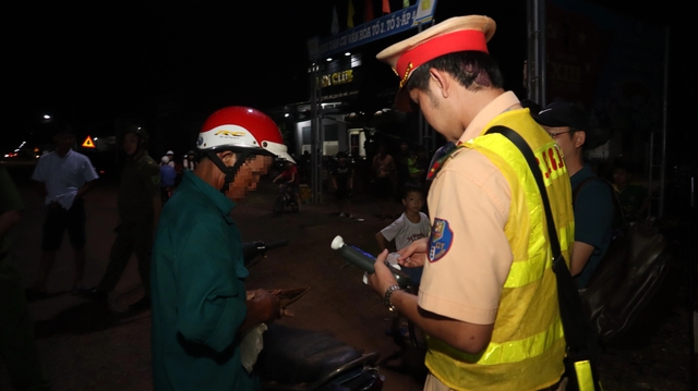 - Ảnh 3. - Ảnh 3.