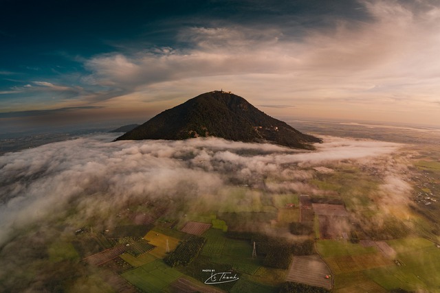 Lịch âm hôm nay 23.10: Người Việt ngày đầu đón tiết Sương giáng, có ý nghĩa gì? - Ảnh 1.