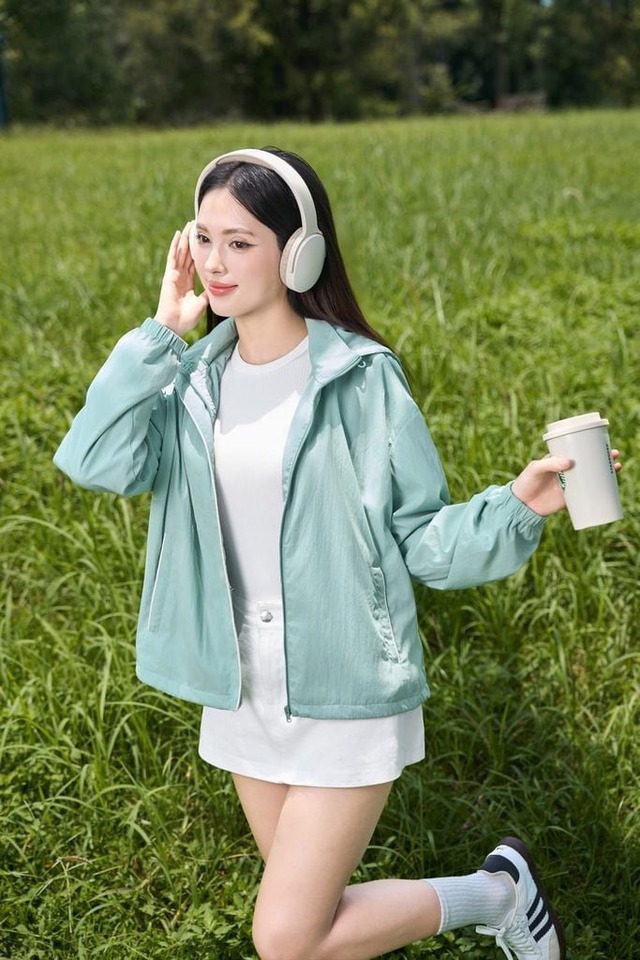 Tự do thể hiện cá tính riêng qua trang phục unisex- Ảnh 7.