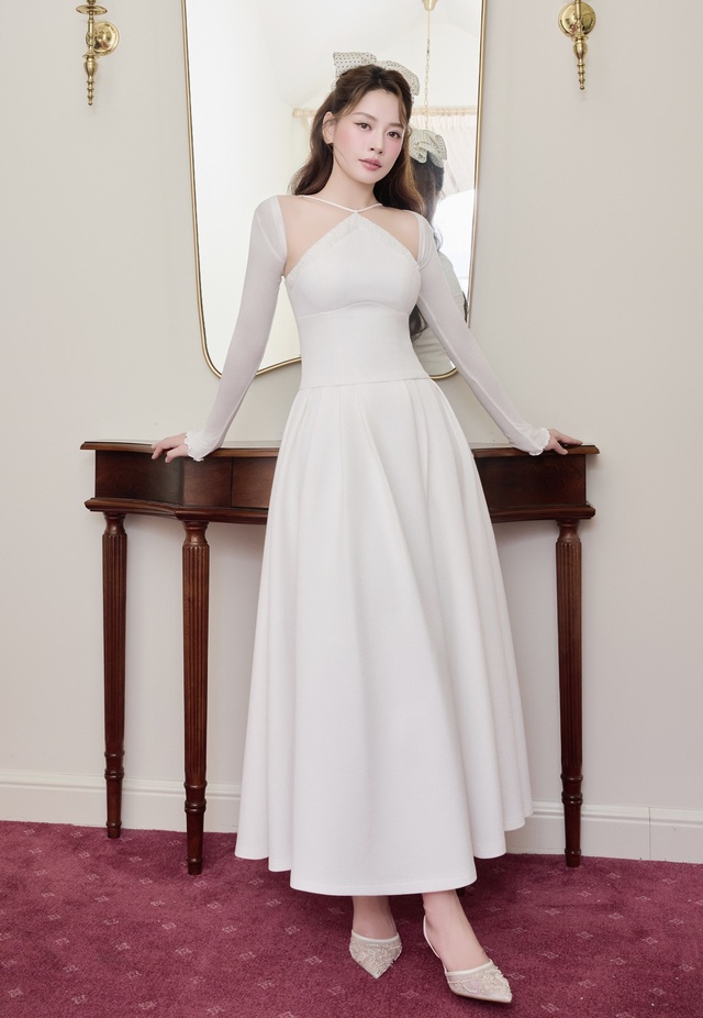 Cách lên đồ sang xịn với màu trắng tinh khôi mà không sợ nhạt nhòa- Ảnh 1. Cách lên đồ sang xịn với màu trắng tinh khôi mà không sợ nhạt nhòa- Ảnh 1.