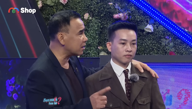 

Quyền Linh tiếc cho Văn Anh khi bị từ chối hẹn hò  
