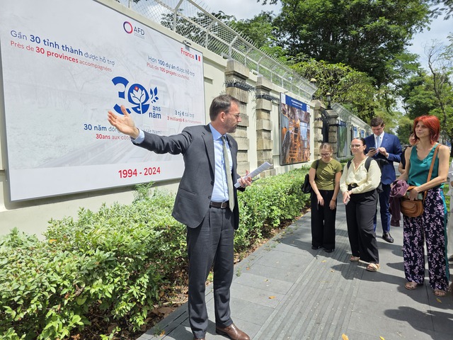 3 thập niên Cơ quan Phát triển Pháp đồng hành với Việt Nam - Ảnh 2.