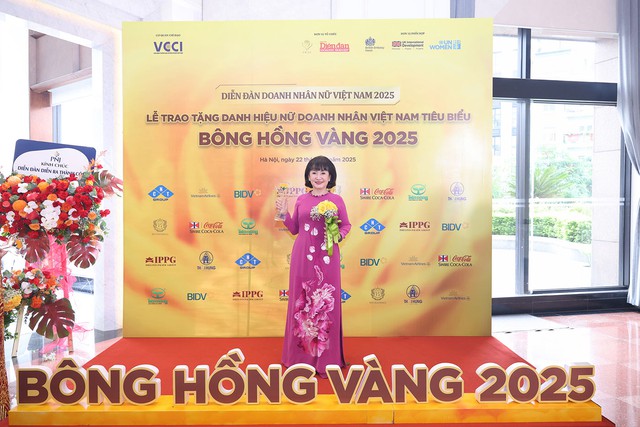 Huỳnh Bích Ngọc - ‘Bông hồng vàng’ 2025…