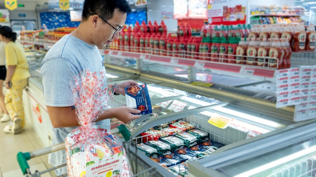 SATRA tăng tốc chuỗi bán lẻ hướng về đích tăng trưởng 2 con số- Ảnh 4. SATRA tăng tốc chuỗi bán lẻ hướng về đích tăng trưởng 2 con số- Ảnh 4.