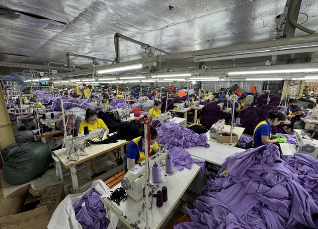 Doanh nghiệp tăng tốc tuyển lao động cuối năm- Ảnh 1. Doanh nghiệp tăng tốc tuyển lao động cuối năm- Ảnh 1.