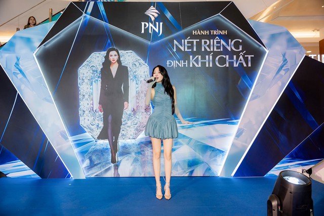 PNJ mang lại trải nghiệm đáng nhớ dịp 20.10 với sự kiện ‘Nét riêng định khí chất’- Ảnh 3. PNJ mang lại trải nghiệm đáng nhớ dịp 20.10 với sự kiện ‘Nét riêng định khí chất’- Ảnh 3.