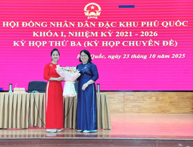 Bà Nguyễn Thị Kim Loan giữ chức Phó chủ tịch UBND đặc khu Phú Quốc - Ảnh 1.