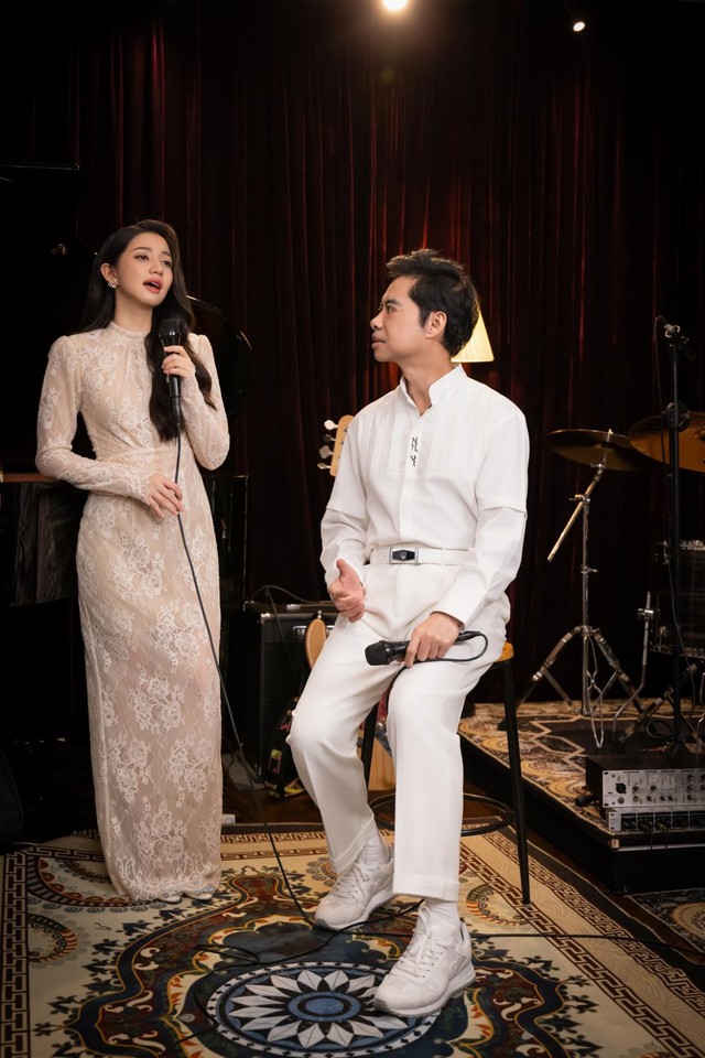 Ca sĩ Th&ugrave;y Anh: Song ca c&ugrave;ng danh ca Ngọc Sơn l&agrave; c&acirc;u chuyện d&agrave;i.- Ảnh 1.