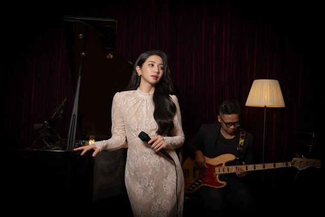 Ca sĩ Th&ugrave;y Anh: Song ca c&ugrave;ng danh ca Ngọc Sơn l&agrave; c&acirc;u chuyện d&agrave;i.- Ảnh 2.