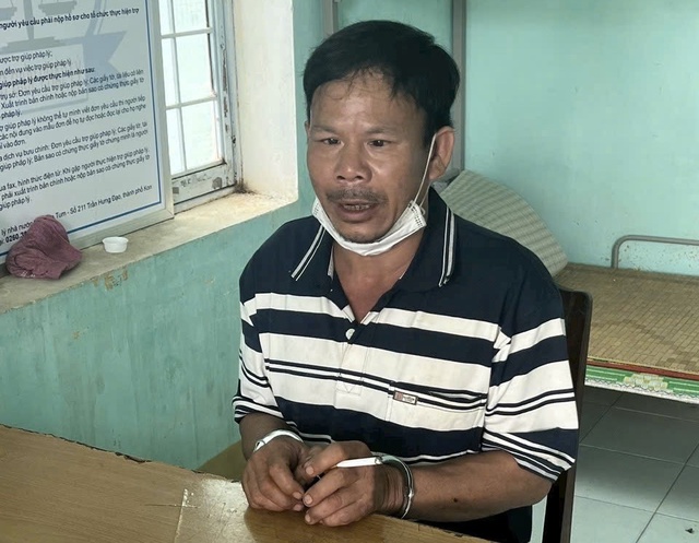 Bắt nghi phạm trong vụ nhân tình cũ xông vào phòng trọ chém người - Ảnh 3. Bắt nghi phạm trong vụ nhân tình cũ xông vào phòng trọ chém người - Ảnh 3.