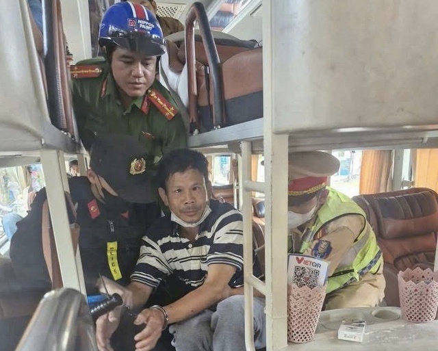 Bắt nghi phạm trong vụ nhân tình cũ xông vào phòng trọ chém người - Ảnh 1. Bắt nghi phạm trong vụ nhân tình cũ xông vào phòng trọ chém người - Ảnh 1.