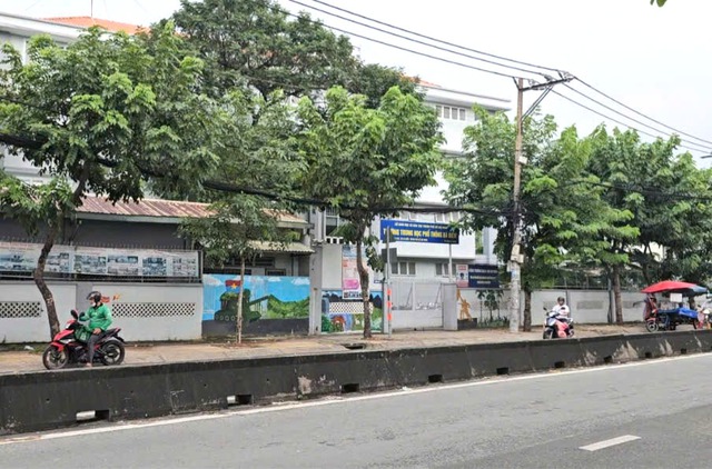 Công an điều tra vụ ẩu đả gây náo loạn đường phố TP . HCM - Ảnh 2. Công an điều tra vụ ẩu đả gây náo loạn đường phố TP . HCM - Ảnh 2.