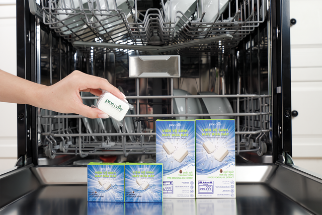 Doanh nghiệp Việt d&ugrave;ng c&ocirc;ng nghệ để 'xanh h&oacute;a' vi&ecirc;n rửa b&aacute;t - Ảnh 1.