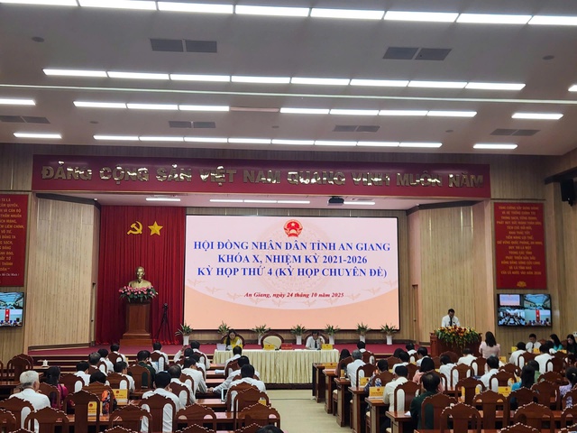 Phú Quốc sắp có tuyến tàu điện đô thị dài gần 18 km- Ảnh 1. Phú Quốc sắp có tuyến tàu điện đô thị dài gần 18 km- Ảnh 1.