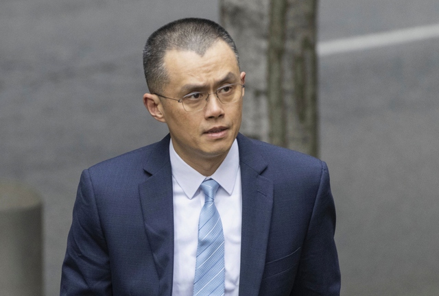 Ông Trump ân xá cho cựu CEO Binance Changpeng Zhao - Ảnh 1.