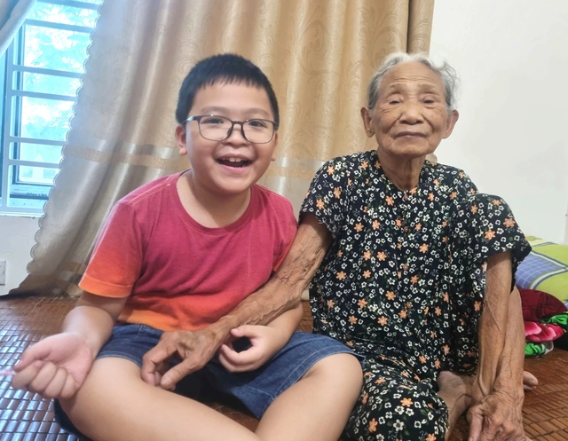Cha, mẹ không có lương hưu, đăng ký giảm trừ gia cảnh thế nào?- Ảnh 2. Cha, mẹ không có lương hưu, đăng ký giảm trừ gia cảnh thế nào?- Ảnh 2.