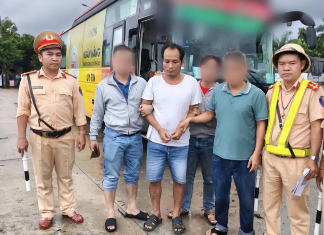 Đà Nẵng: Theo vết, đón lõng và bắt bị can sau 9 tháng trốn truy nã- Ảnh 2.