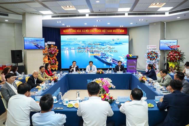 Quảng Ngãi có tiềm năng phát triển du lịch, kinh tế biển- Ảnh 1. Quảng Ngãi có tiềm năng phát triển du lịch, kinh tế biển- Ảnh 1.