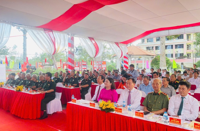Thêm một nhà tưởng niệm anh hùng tình báo vừa được khánh thành- Ảnh 2. Thêm một nhà tưởng niệm anh hùng tình báo vừa được khánh thành- Ảnh 2.