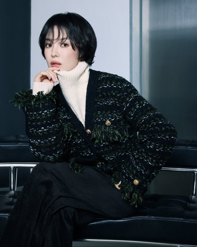 Quần jeans và áo tweed là cặp đôi ăn ý nhất mùa lạnh - Ảnh 5.