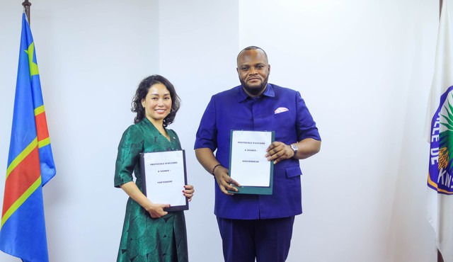 Vingroup mang mô hình siêu đô thị và giao thông xanh tới Congo- Ảnh 1. Vingroup mang mô hình siêu đô thị và giao thông xanh tới Congo- Ảnh 1.