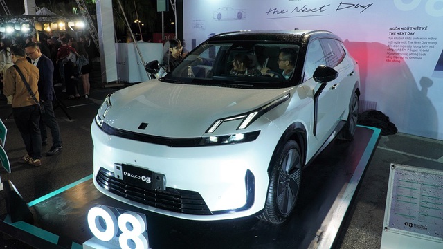 SUV PHEV 5 chỗ Lynk & Co 08 gi&aacute; từ 1,3 tỉ đồng tại Việt Nam - Ảnh 4.