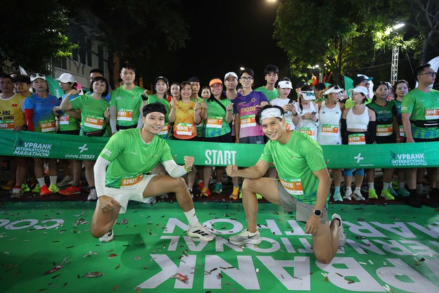 VPBank Hanoi International Marathon 2025: Giải chạy lan tỏa tinh thần sống khỏe, sống thịnh vượng- Ảnh 10. VPBank Hanoi International Marathon 2025: Giải chạy lan tỏa tinh thần sống khỏe, sống thịnh vượng- Ảnh 10.