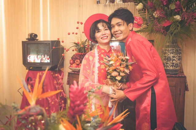 Độc đáo cô dâu tái hiện đám cưới miền T…