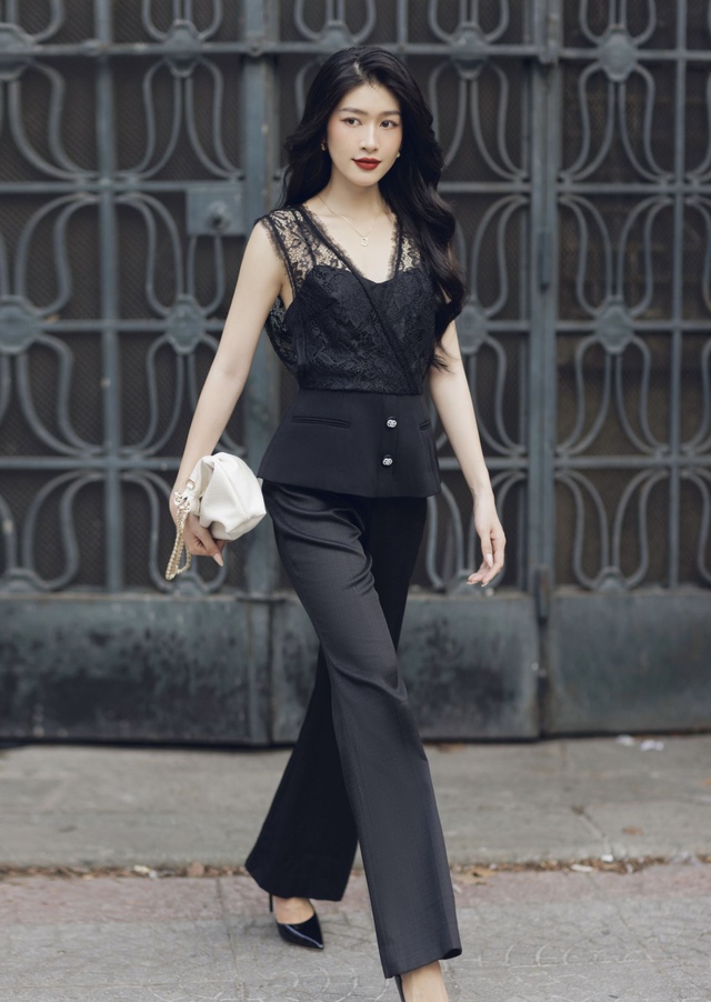 Thăng hạng nét thanh lịch với áo cổ chữ V- Ảnh 4.