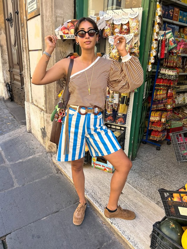 Sắc thu ấm áp trong từng họa tiết kẻ sọc- Ảnh 7. Sắc thu ấm áp trong từng họa tiết kẻ sọc- Ảnh 7.