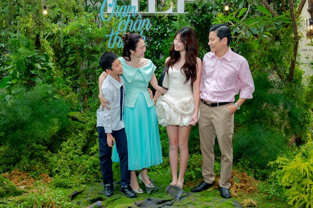 L&agrave;ng MC S&agrave;i th&agrave;nh hội tụ ch&uacute;c mừng Thanh Thảo Hugo- Ảnh 2.