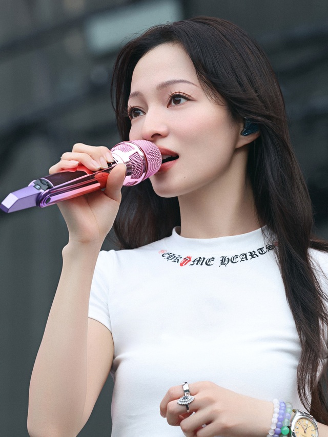 Trương Thiều Hàm: 'Sắc đẹp của sự tự chủ' - Ảnh 1.