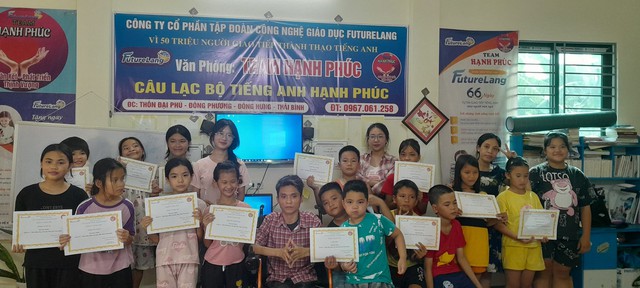 Lớp học Hạnh ph&uacute;c của thầy gi&aacute;o xe lăn - Ảnh 2.