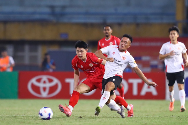 Đá thiếu người, CLB CAHN vẫn thắng CLB Công an TP.HCM: Đua vô địch rất 'nóng'- Ảnh 3.