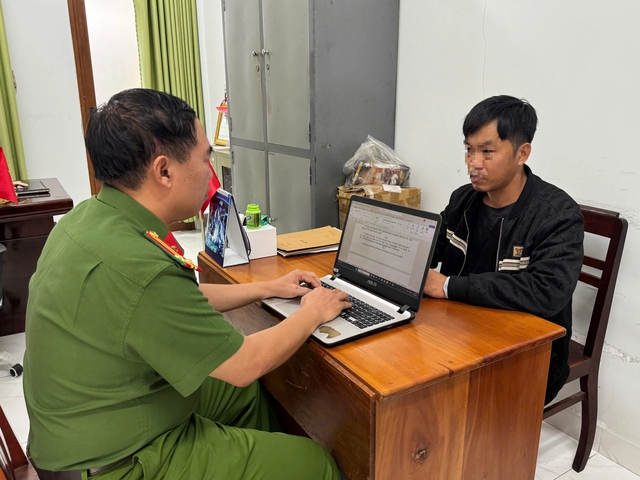 Vụ cà phê giả tại Gia Lai: Tạm giữ người pha trộn đậu nành, hương liệu - Ảnh 3.